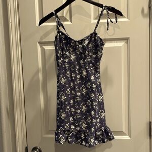 Hollister strappy sun dress